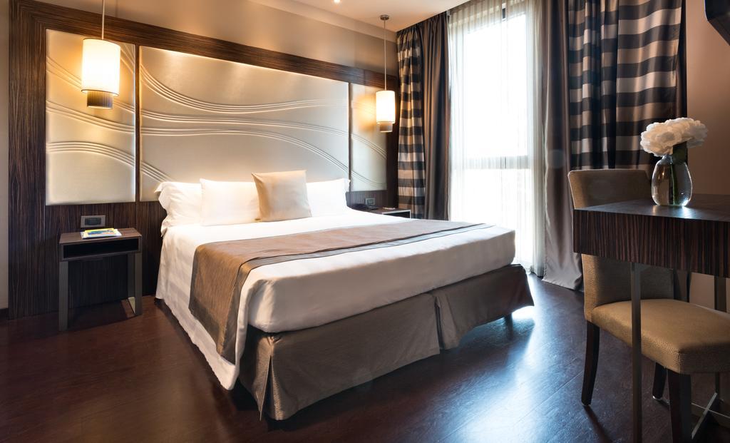 Uptown Palace Milano Esterno foto